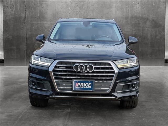 2017 Audi Q7 Premium Plus