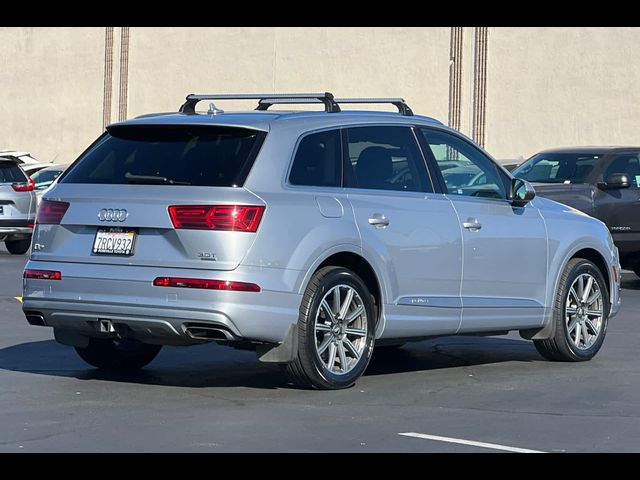 2017 Audi Q7 Prestige