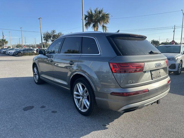 2017 Audi Q7 Prestige