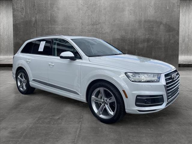 2017 Audi Q7 Prestige