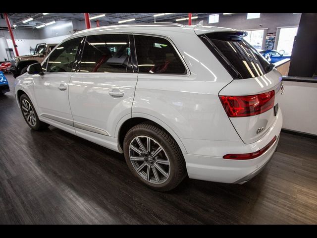 2017 Audi Q7 Premium Plus