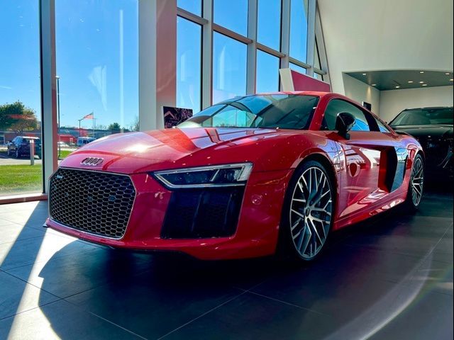 2017 Audi R8 V10 Plus