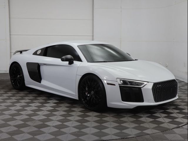 2017 Audi R8 V10 Plus