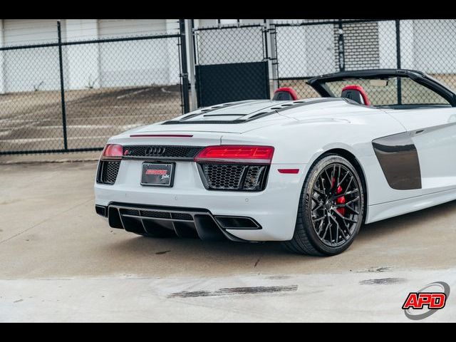 2017 Audi R8 Spyder V10