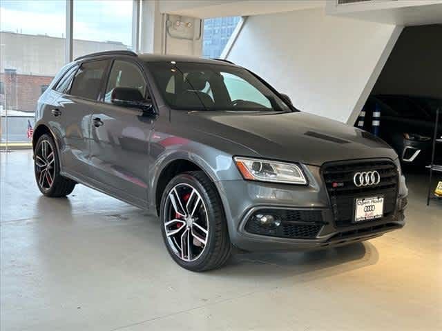 2017 Audi SQ5 Premium Plus