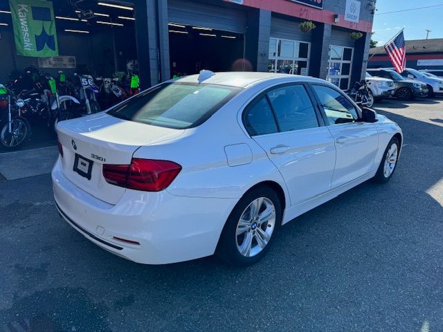 2017 BMW 3 Series 330i