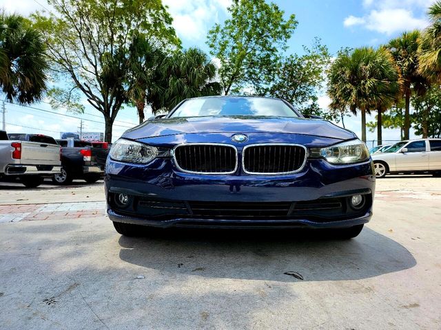 2017 BMW 3 Series 320i