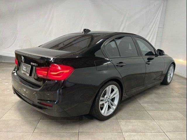 2017 BMW 3 Series 320i