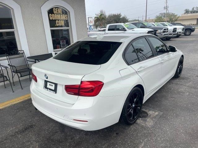 2017 BMW 3 Series 320i