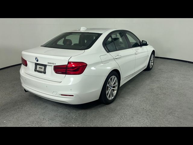 2017 BMW 3 Series 320i