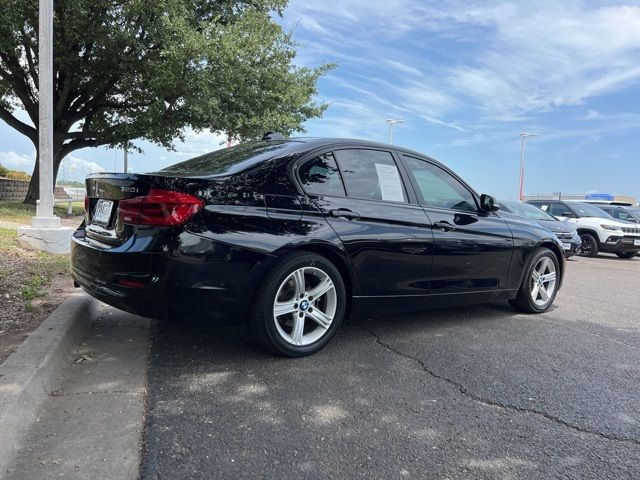 2017 BMW 3 Series 320i