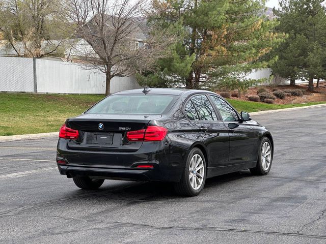2017 BMW 3 Series 320i