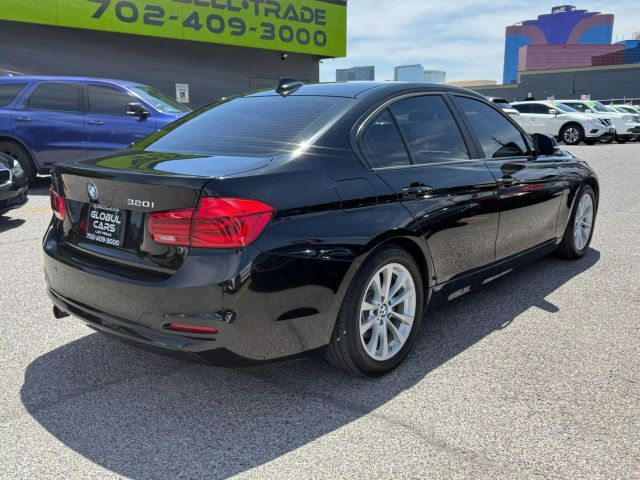 2017 BMW 3 Series 320i