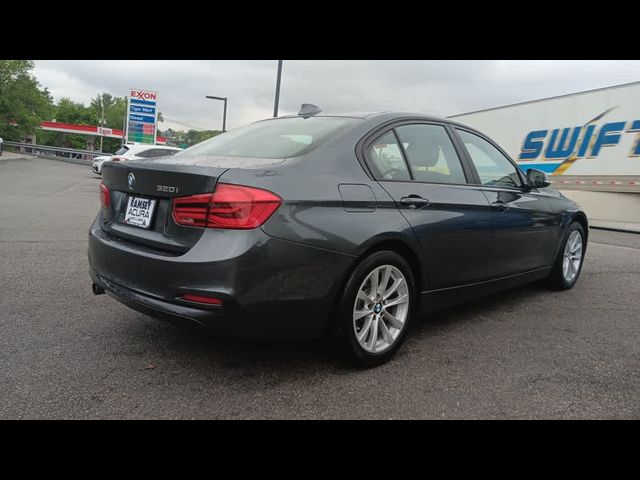 2017 BMW 3 Series 320i xDrive