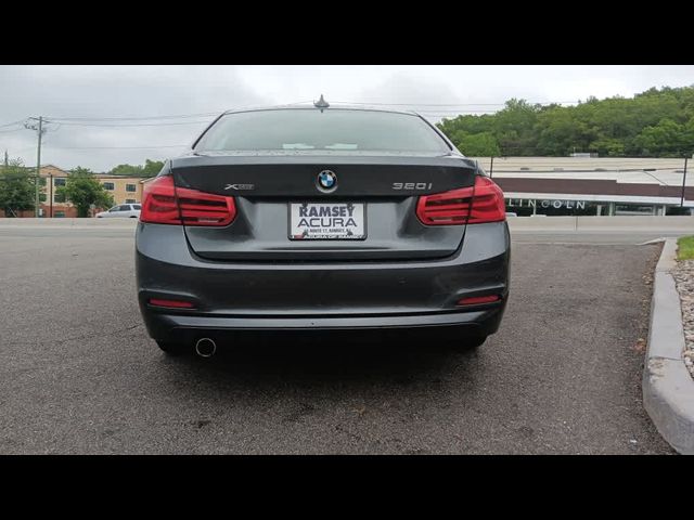 2017 BMW 3 Series 320i xDrive