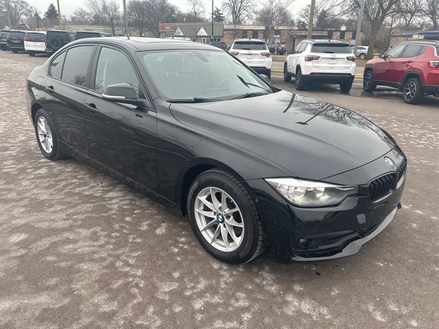 2017 BMW 3 Series 320i xDrive