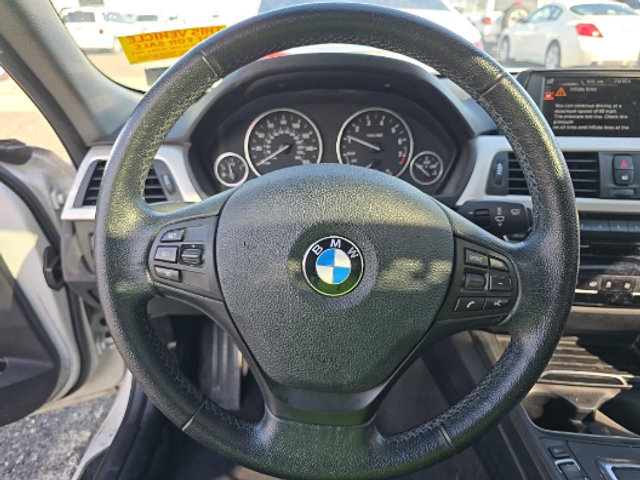 2017 BMW 3 Series 320i xDrive