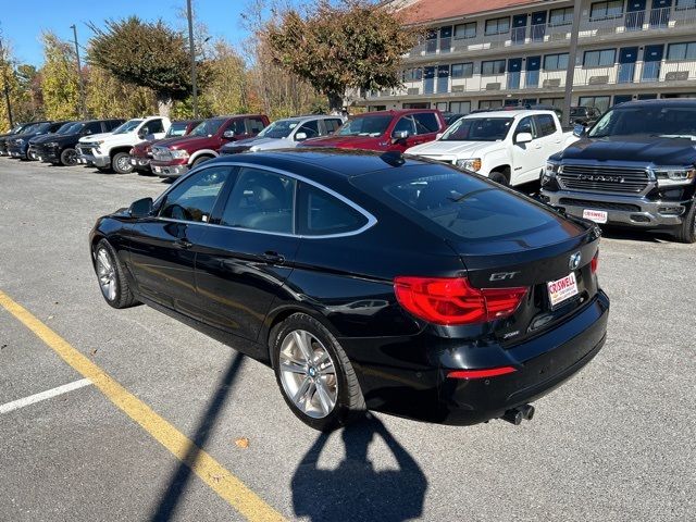 2017 BMW 3 Series 330i xDrive