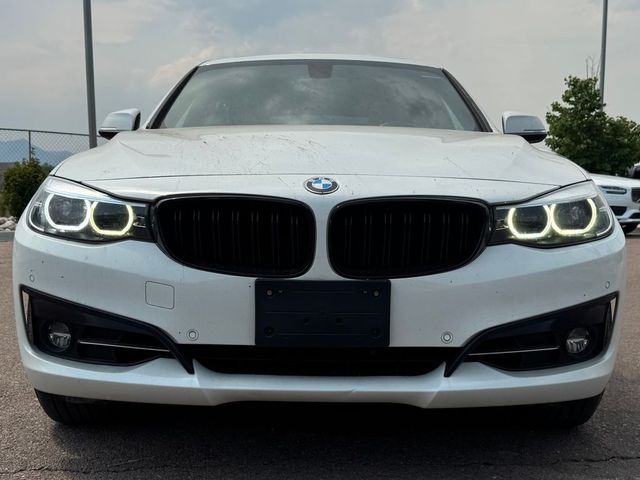 2017 BMW 3 Series 330i xDrive