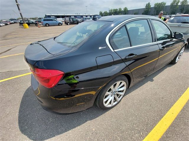 2017 BMW 3 Series 330e iPerformance