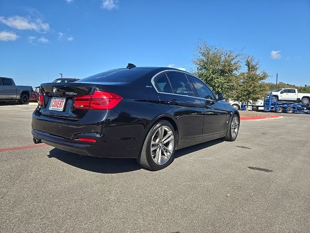 2017 BMW 3 Series 330e iPerformance