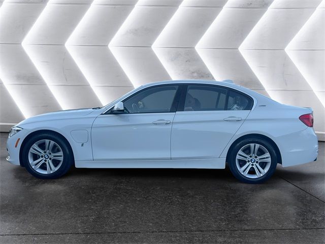 2017 BMW 3 Series 330e iPerformance