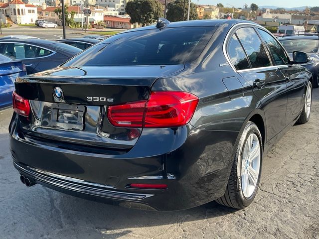 2017 BMW 3 Series 330e iPerformance