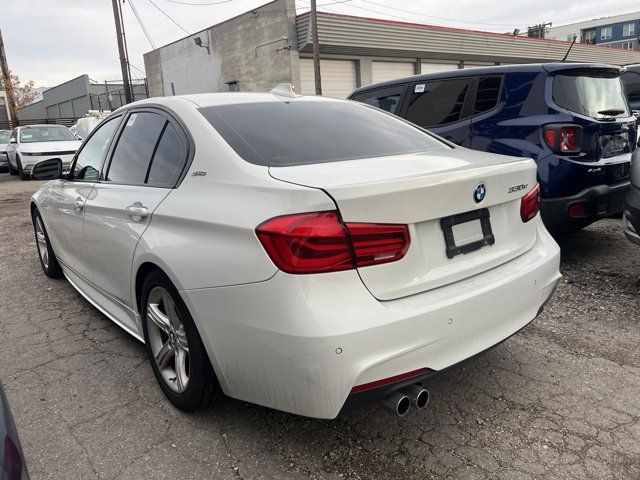 2017 BMW 3 Series 330e iPerformance