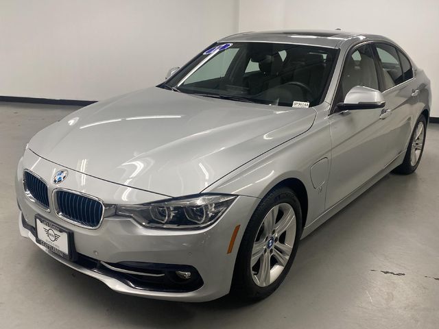 2017 BMW 3 Series 330e iPerformance