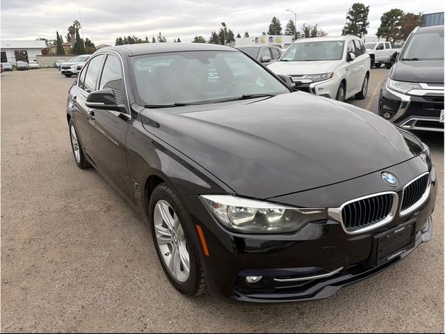 2017 BMW 3 Series 330e iPerformance