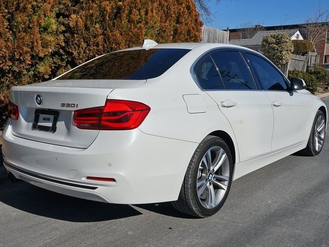 2017 BMW 3 Series 330i