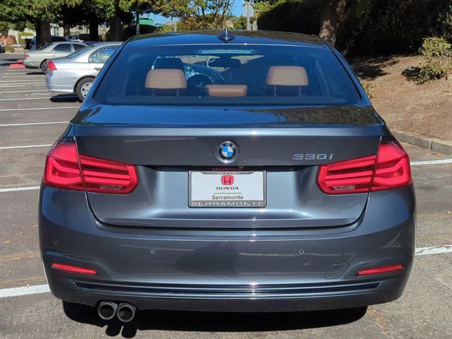 2017 BMW 3 Series 330i