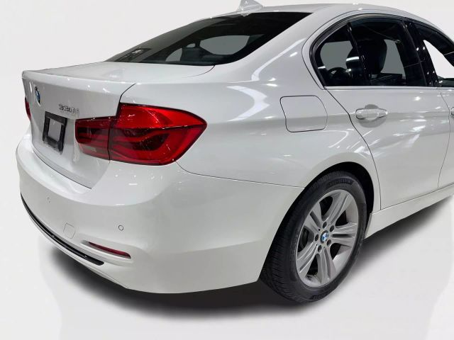 2017 BMW 3 Series 330i