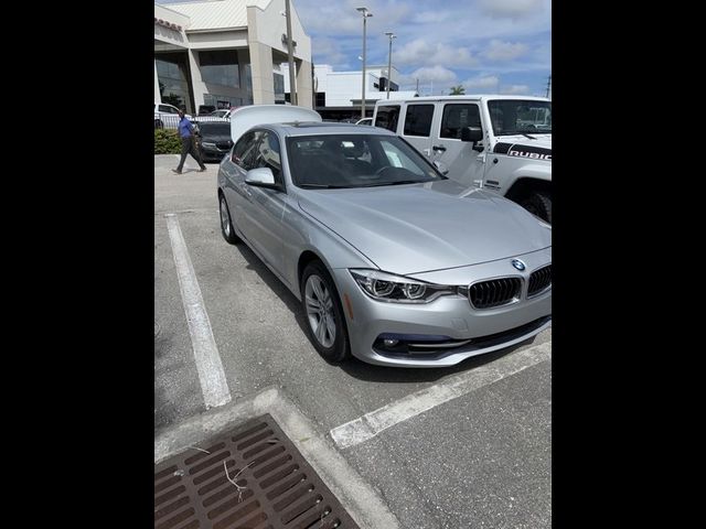 2017 BMW 3 Series 330i xDrive