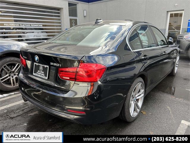 2017 BMW 3 Series 330i xDrive