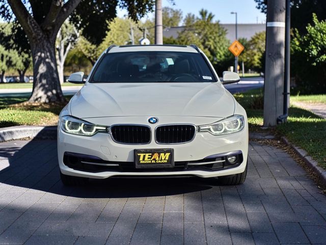 2017 BMW 3 Series 330i xDrive
