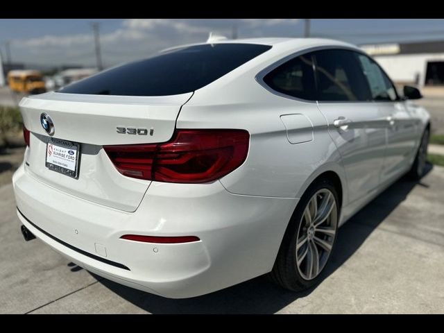 2017 BMW 3 Series 330i xDrive