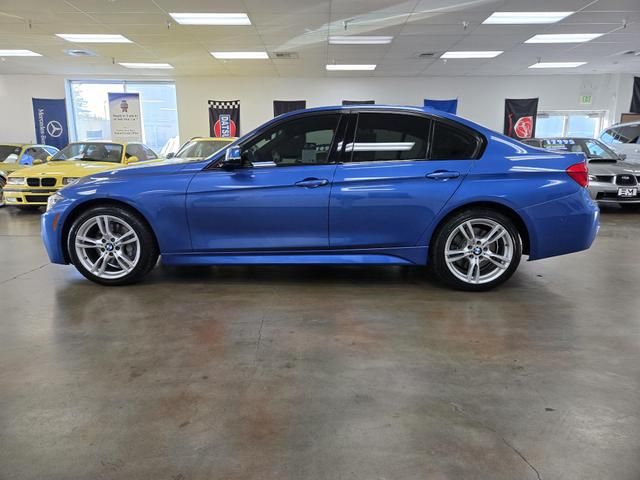 2017 BMW 3 Series 330i xDrive