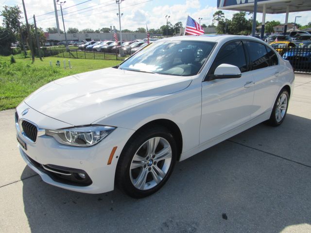 2017 BMW 3 Series 330i xDrive