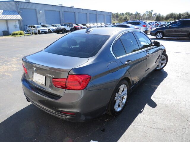 2017 BMW 3 Series 330i xDrive