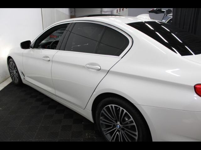 2017 BMW 5 Series 530i