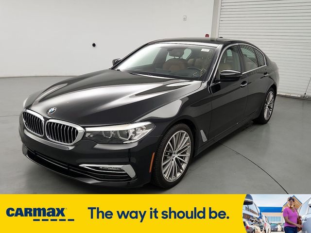 2017 BMW 5 Series 530i