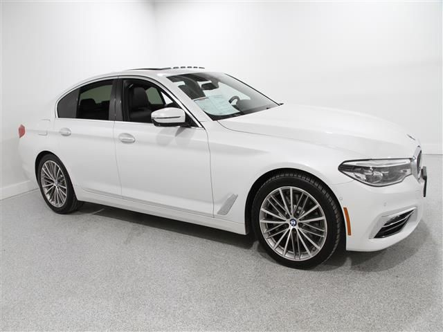 2017 BMW 5 Series 540i xDrive