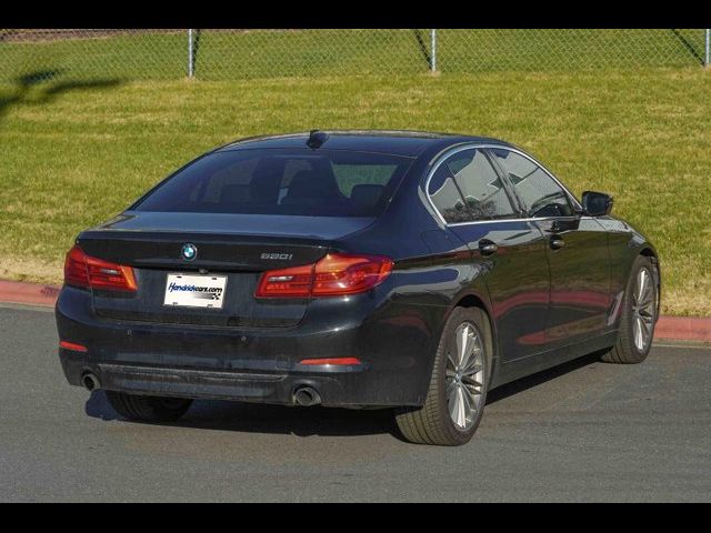 2017 BMW 5 Series 530i