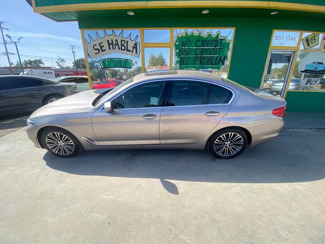 2017 BMW 5 Series 530i