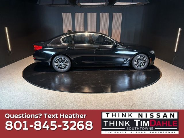 2017 BMW 5 Series 530i