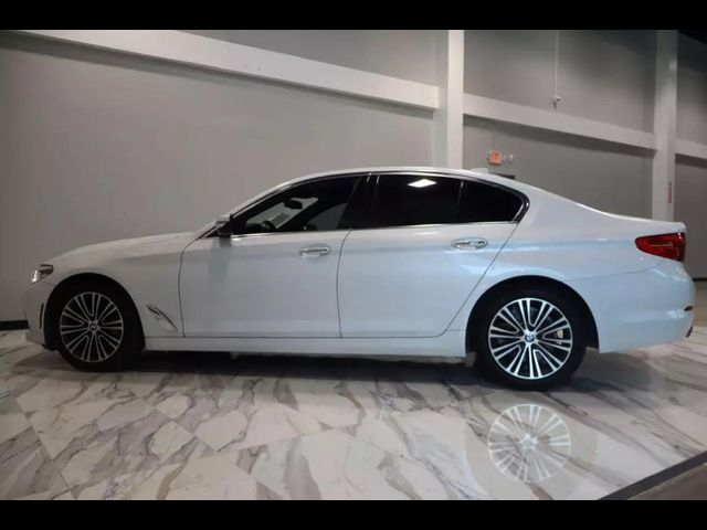 2017 BMW 5 Series 530i