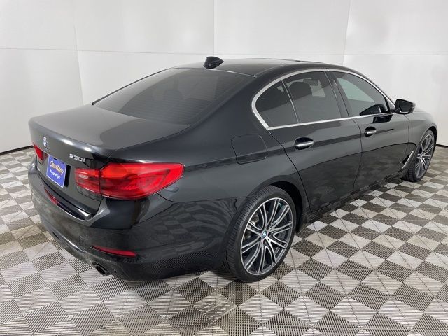 2017 BMW 5 Series 530i