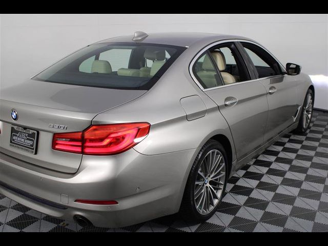 2017 BMW 5 Series 530i