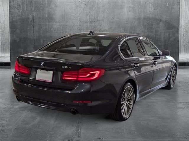 2017 BMW 5 Series 530i